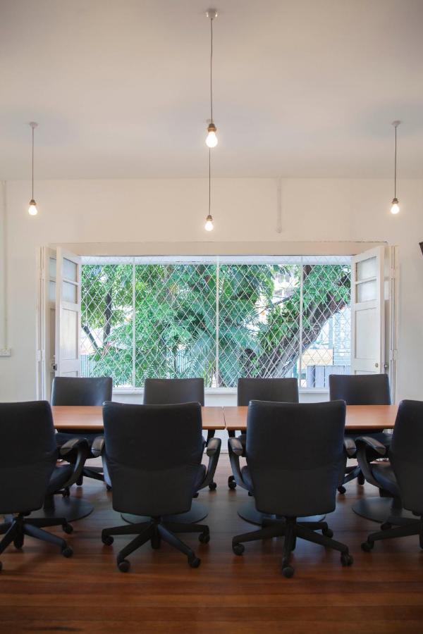 Ywca Kuala Lumpur Hostel Екстериор снимка